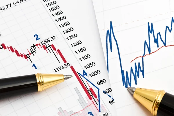 Hintergrund von Business Graph und einem Stift — Stockfoto