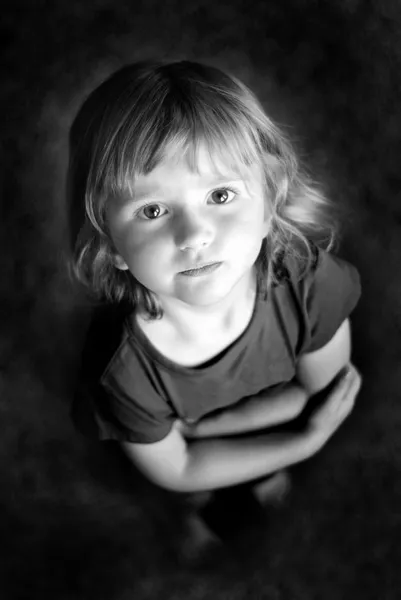 Malá Dívka Portrét Zaměřil Oči Obličej — Stock fotografie