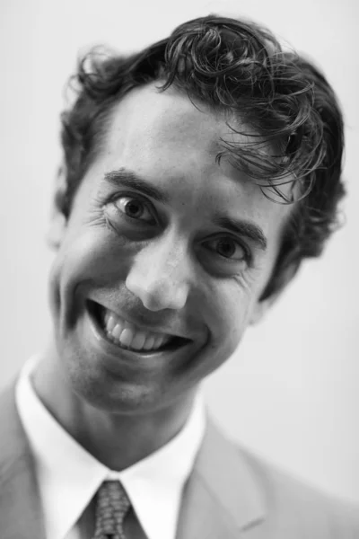 Businessman smiling — Stock Photo, Image