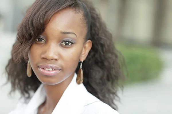 Headshot of an African American female — Stock Photo, Image