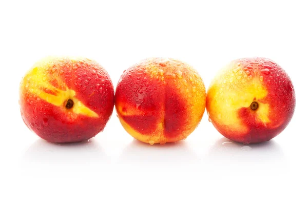 Os pêssegos vermelhos maduros — Fotografia de Stock