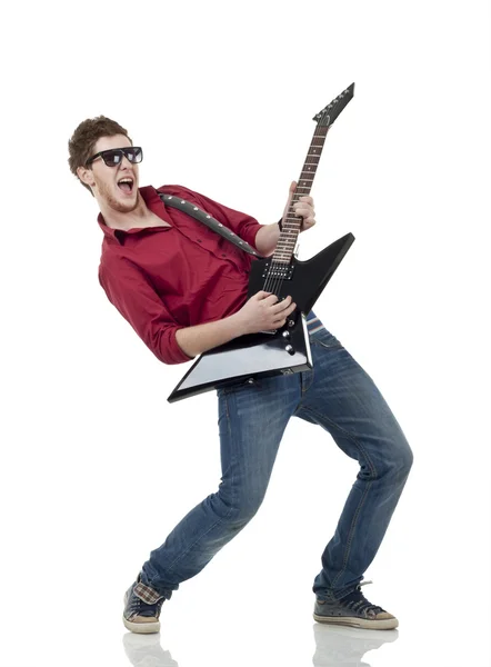 Αστέρι της ροκ, με μια κιθάρα — Φωτογραφία Αρχείου