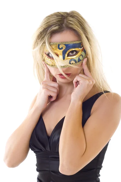 Mladá žena v karnevalové masce — Stock fotografie