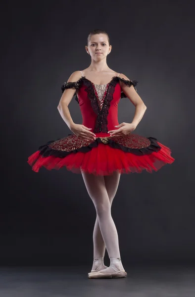 Professionele Balletdanser Poseren Zwarte Achtergrond — Stockfoto