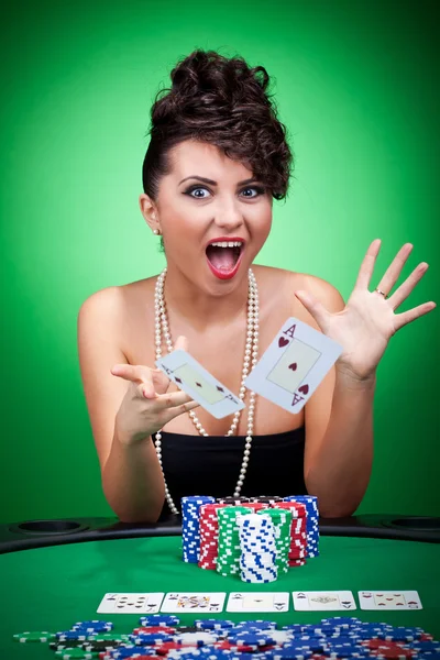 Gagner une main de poker — Photo