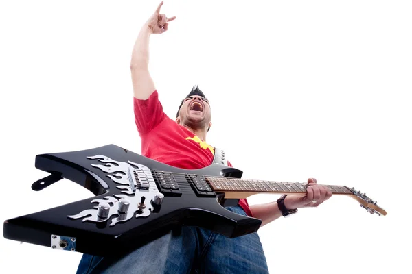 Παθιασμένος κιθαρίστας ουρλιάζοντας και χειρονομίες — Φωτογραφία Αρχείου