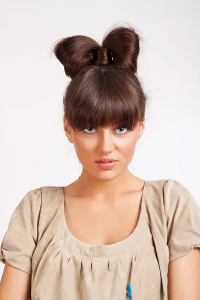 Elegant girl with nice hairstyle — Stock Photo, Image