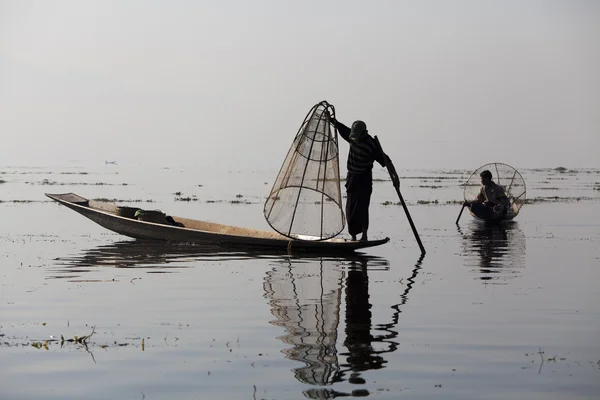 Рыбак на озере Инле Лицензионные Стоковые Фото