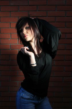 Bayan duvara moda portre