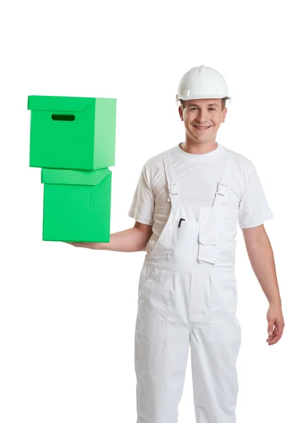 Ευτυχής Εργαζόμενος Χαμογελώντας Κρατώντας Δύο Πράσινα Κουτιά Από Χαρτόνι Στο — Φωτογραφία Αρχείου