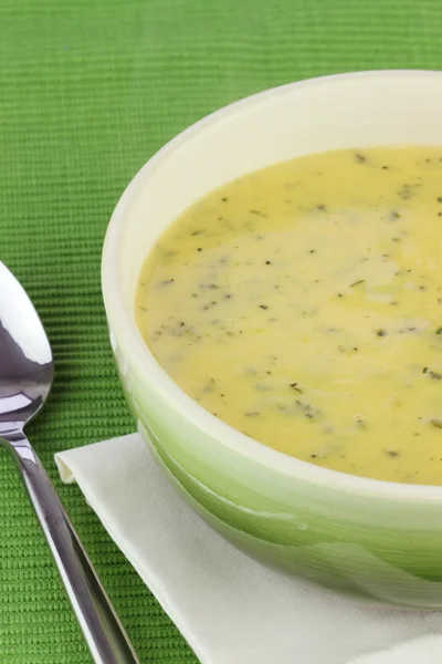 Krem z zupy brokułowej — Zdjęcie stockowe