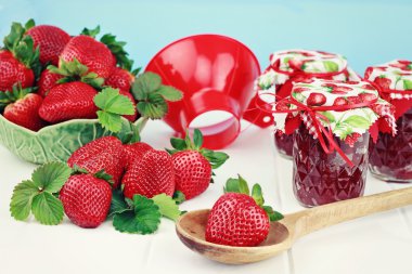 Strawberries and Preserves clipart