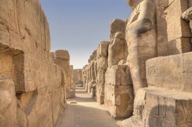 Luxor 'daki Karnak Tapınağı