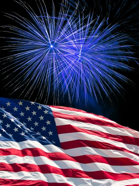 Den Amerikanska Flaggan Och Vita Fyrverkerier Från Självständighetsdagen — Stockfoto