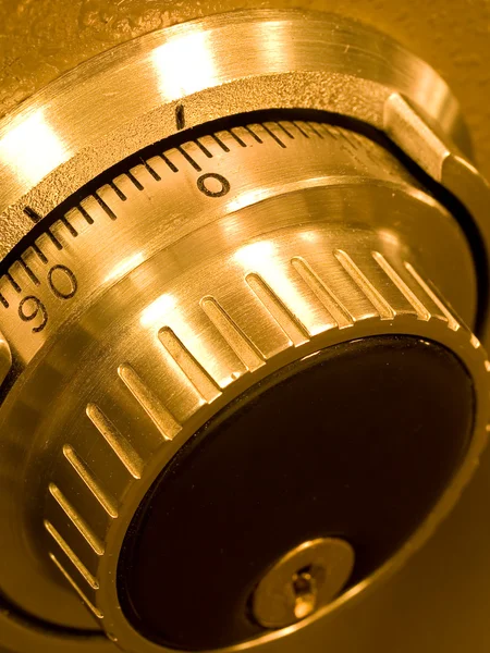 Primo piano di un sicuro Vault Combination Spinner — Foto Stock