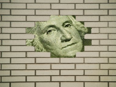 Bize bir dolarlık banknot: George Washington bir duvarın arkasında