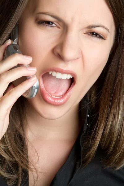 Кричащая телефонная женщина — стоковое фото