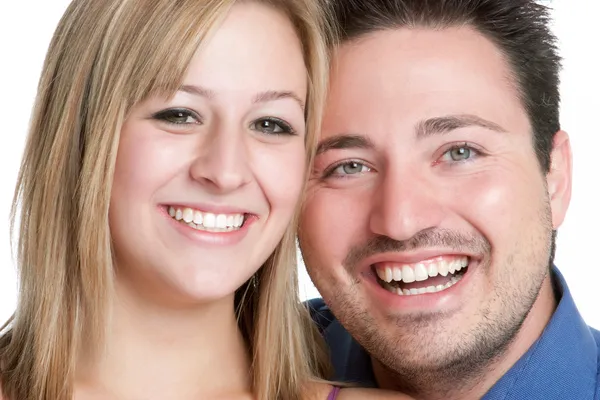 若い男が女性のカップルの笑みを浮かべてください — ストック写真