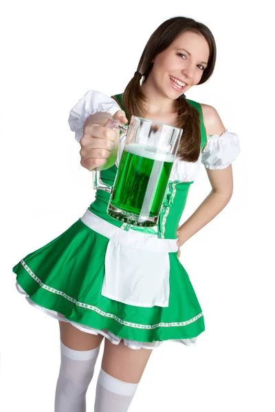 Yeşil bira kadın — Stok fotoğraf