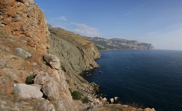 Stâncă și mare în Krimea — Fotografie, imagine de stoc