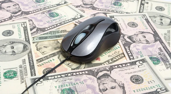 Geld und PC-Maus — Stockfoto