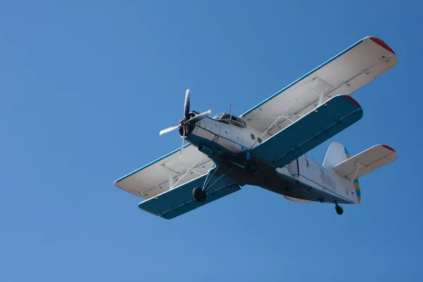 Samolot w powietrzu — Zdjęcie stockowe