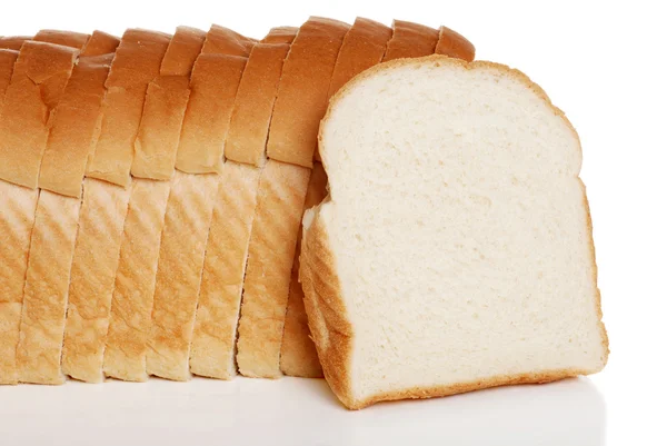 잘라 진된 흰 빵 — 스톡 사진