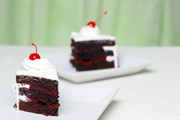 2 つの黒い森のケーキ — ストック写真