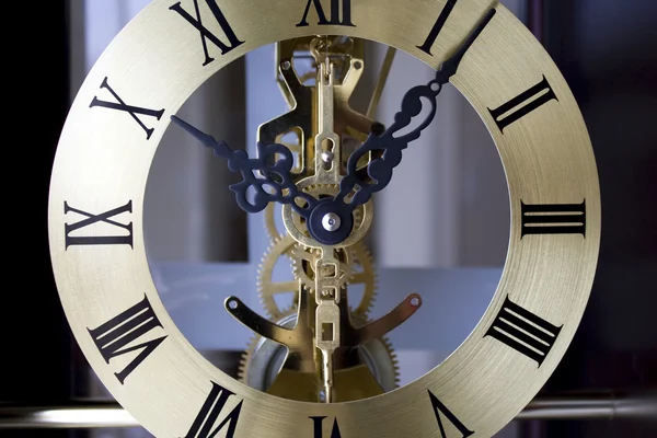 Циферблат Часов Показывающий Время Механизмом — стоковое фото