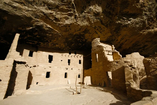 Indian ruins at Mesa Verde — Stock Photo, Image