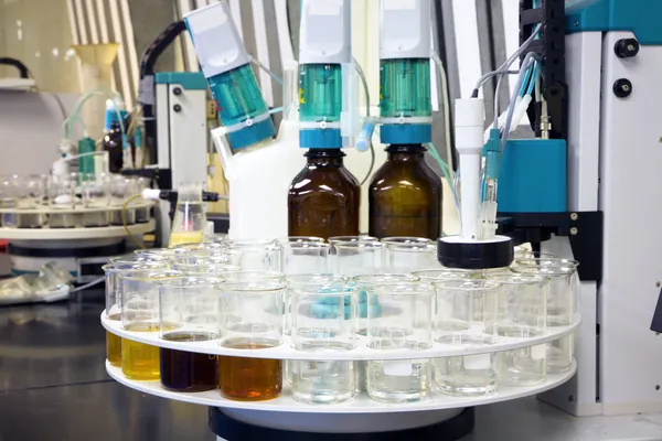 Titulador Automático Laboratório Químico — Fotografia de Stock