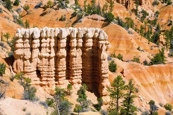 胡毒巫术的岩层在犹他州布莱斯峡谷 — 图库照片