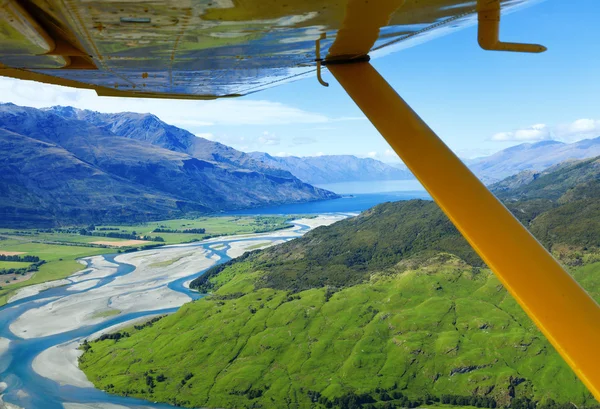 Volando sobre Nueva Zelanda — Stok fotoğraf