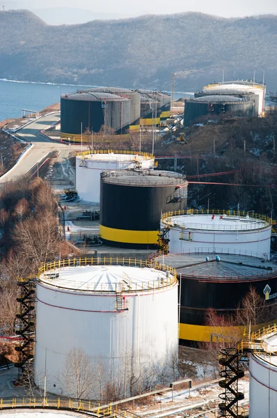 Przemysłowego Morza Portu Ropy Naftowej Zbiorników — Zdjęcie stockowe