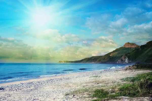 Plaj ve güneşli — Stok fotoğraf