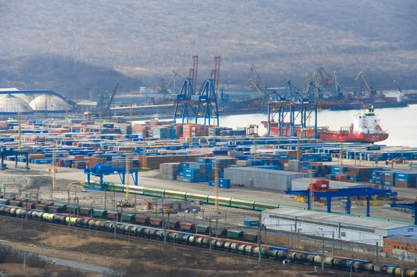 Vostochny přístavu nachodka městě v Rusku — Stockfoto