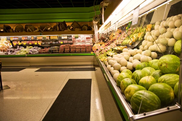 Grocery store or supermarket — Stock Photo, Image