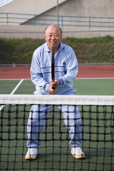 Joueur de tennis senior — Photo