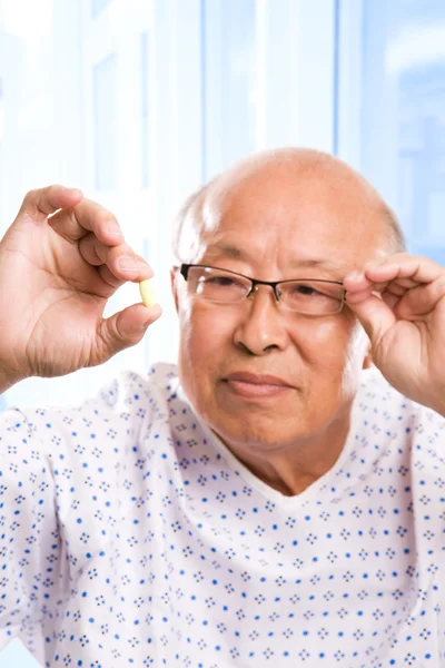 Elderly asian healthcare — Stock Photo, Image