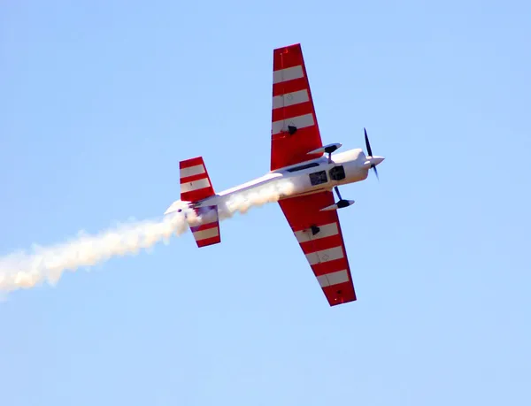 Egy Sugárhajtású Repülőgép Légi Show — Stock Fotó