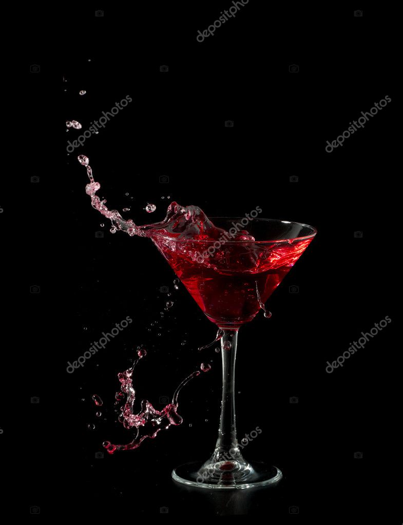 éclaboussures cocktail martini rouge — Photographie merznatalia © 5182597