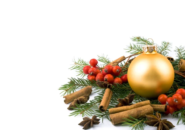 Altın cam top - Noel dekorasyon — Stok fotoğraf