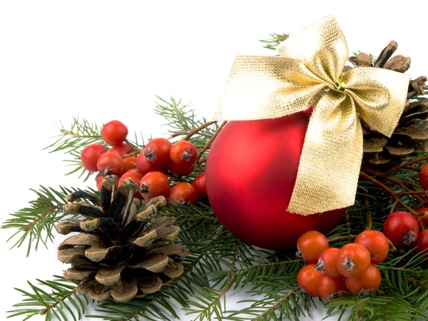 Bola de vidro vermelho - decoração de Natal — Fotografia de Stock
