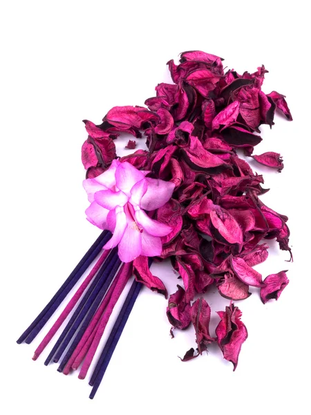 Romantische Samenstelling Gemaakt Van Roze Potpourri Met Incenses Kerstmis Cactusbloem — Stockfoto