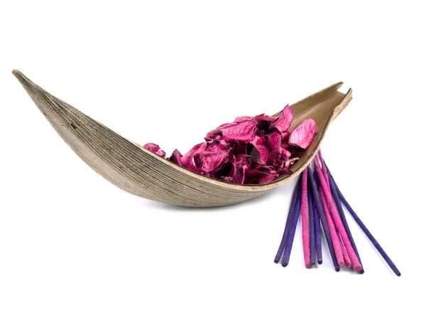 Romantische Samenstelling Gemaakt Van Roze Potpourri Houten Decoratie Met Incenses — Stockfoto