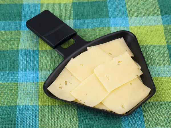Raclette patelni z serem — Zdjęcie stockowe