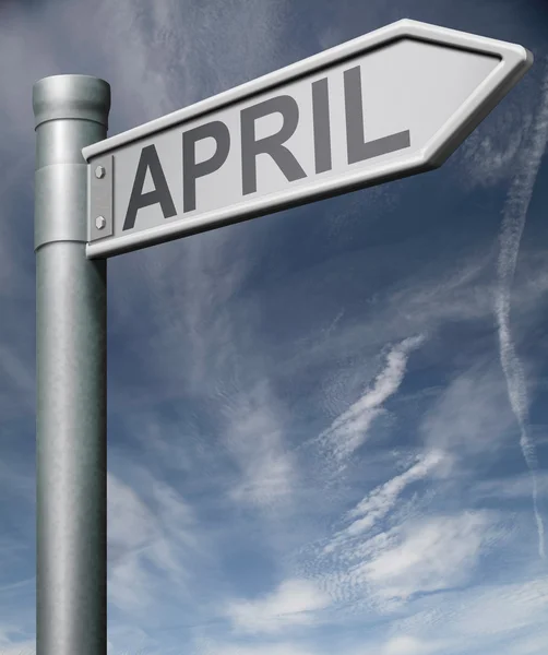 Aprile strada segnaletica percorso ritaglio — Foto Stock