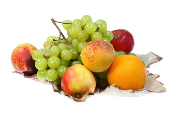 Schale voller Früchte. — Stockfoto