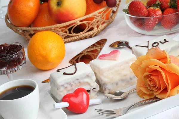 San Valentino Torta Caffè Frutta — Foto Stock