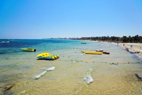 在突尼斯的一个夏日的沙滩 — 图库照片